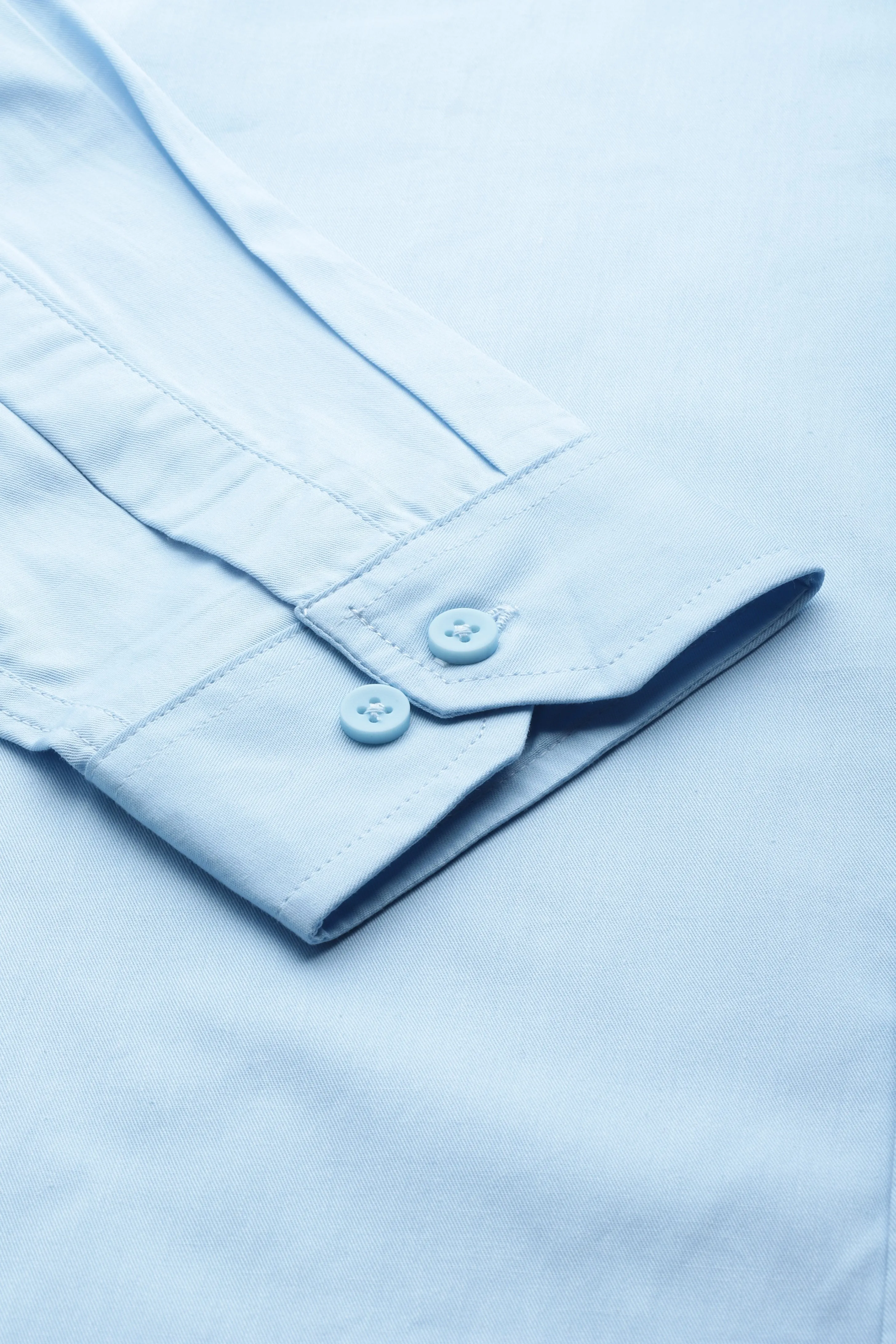 Men Blue Smart Slim Fit Bio-Engineered Quick-Dry Odour-Free Formal Shirt