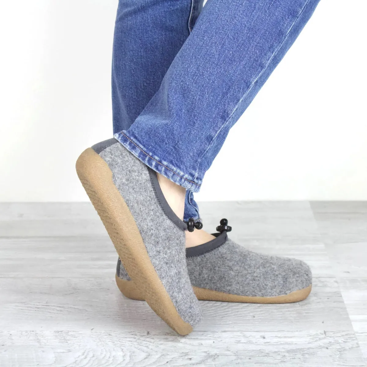 Sanita Stromo Unisex Adjustable Slip On Slippers In Slate